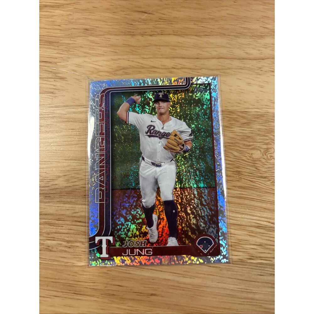 2025 Topps Series 1 - Josh Jung #117 Holo Foil - Picture 1 of 2